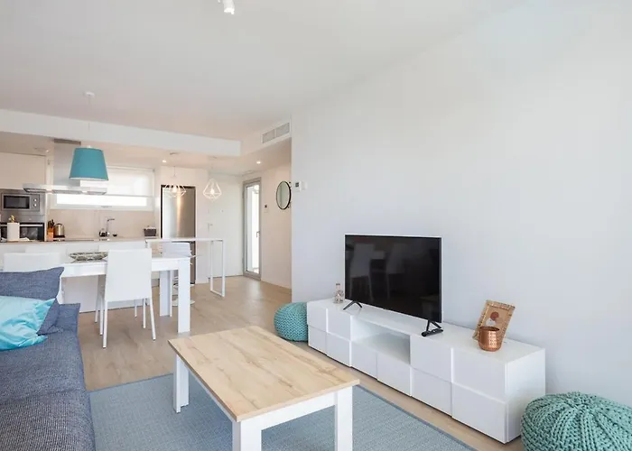 1 Playa - Available For Long Stays! *